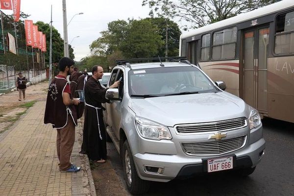 los-hermanos-capuchinos-realizan-manana-la-bendicion-de-vehiculos-paraguay-informa