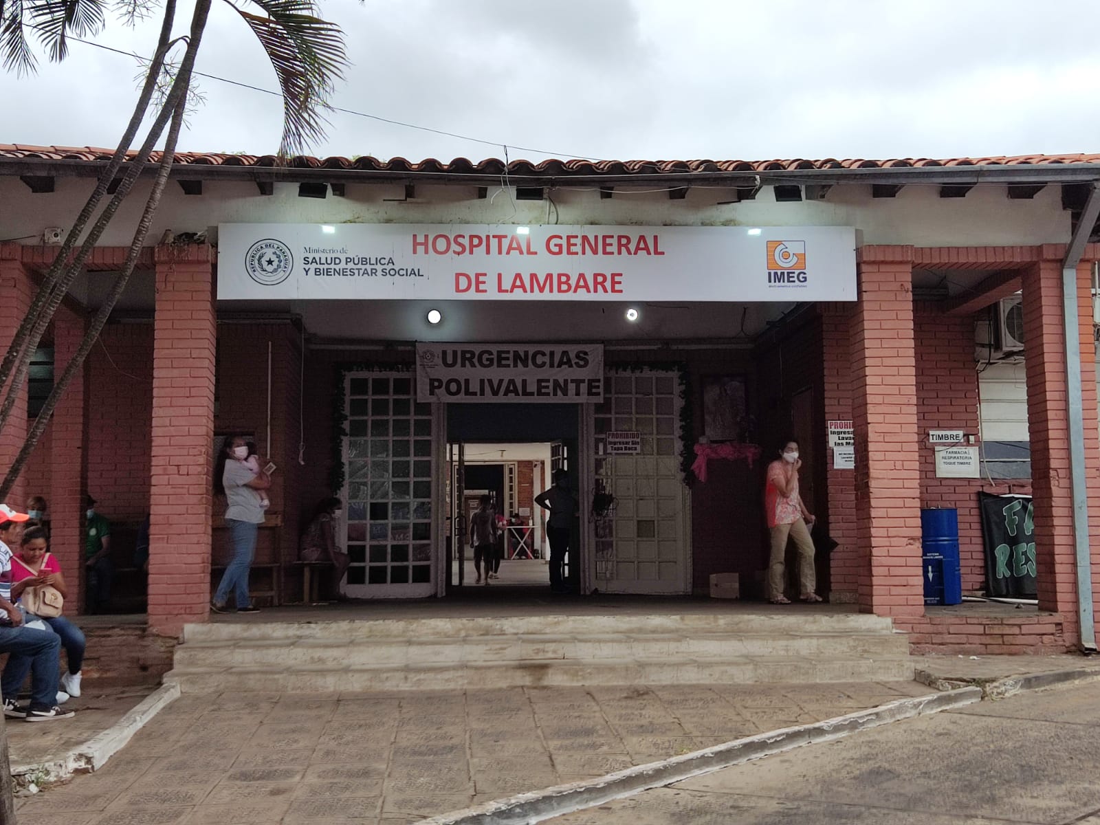 FACHADA-DE-HOSPITAL-GENERAL-DE-LAMBARE.-FOTO-LM (1)