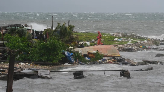 primeras-imagenes-que-deja-paso-melissa-jamaica_160